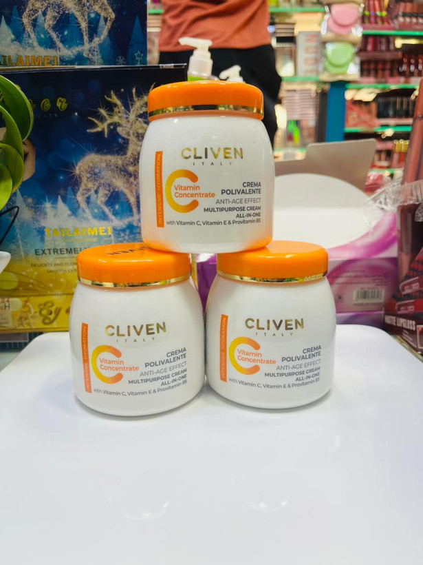 کرم آبرسان ویتامین سی کلوین