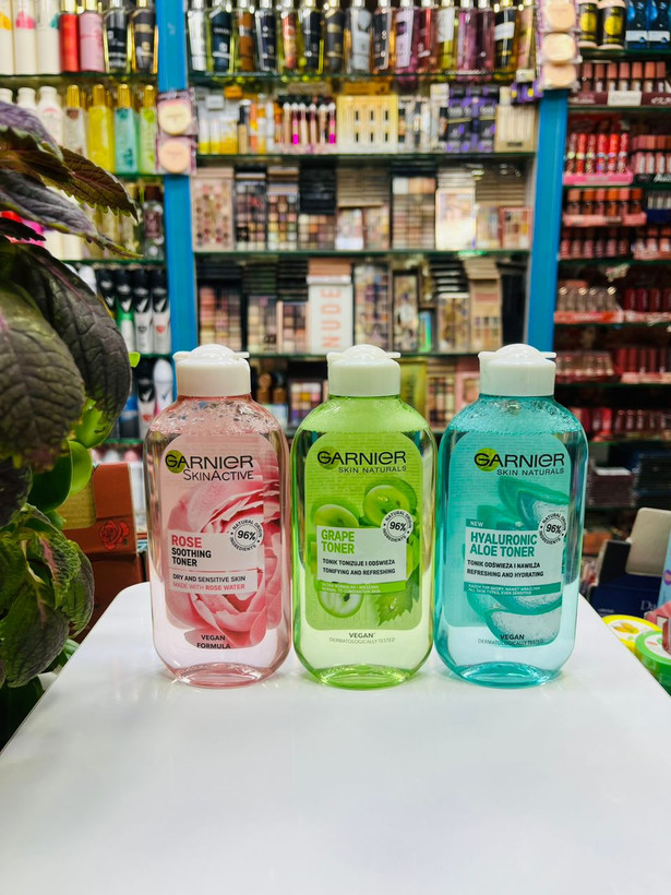 تونر صورت گارنیر