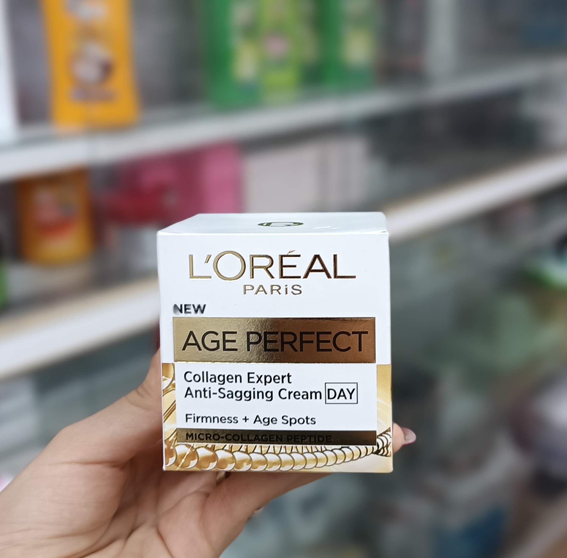 کرم روز لورال ضدچروک و لیفتینگ مدل aga perfect